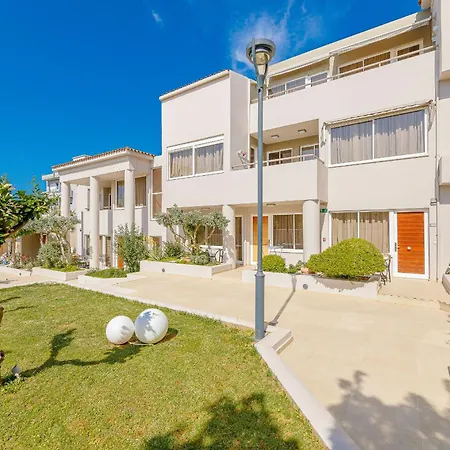 Апарт-готель Creta Elena 2*