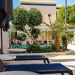 Creta Elena Lejlighedshotel 2*