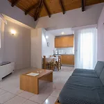Creta Elena 2*