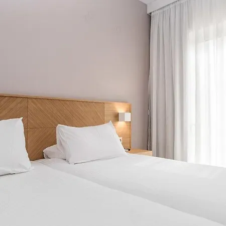 Aparthotel Creta Elena 2*