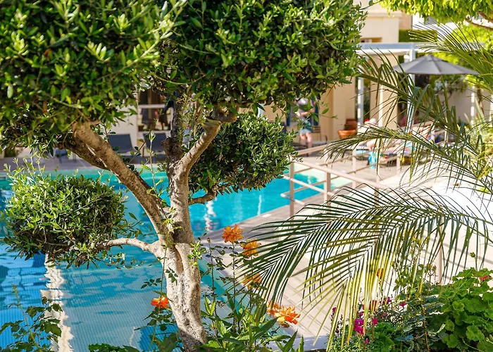 Appart hôtel Creta Elena 2*