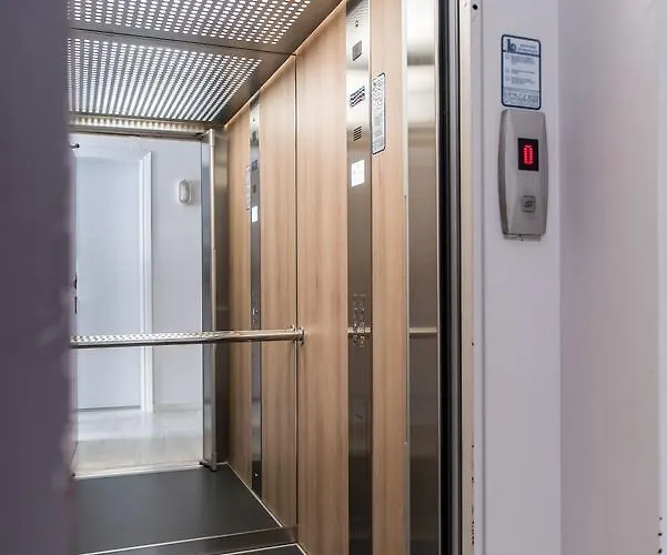 Appart hôtel Creta Elena 2*