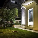 Creta Elena 2*