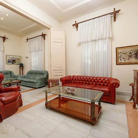 Apart-hotel Creta Elena