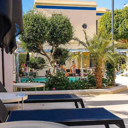 Creta Elena Aparthotel 2*